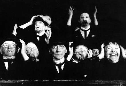 Tadeusz Kantor y La Clase Muerta: memoria, muerte y el teatro como resto