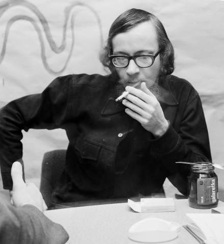 Jerzy Grotowski y el Teatro Pobre: hacia un teatro de lo esencial