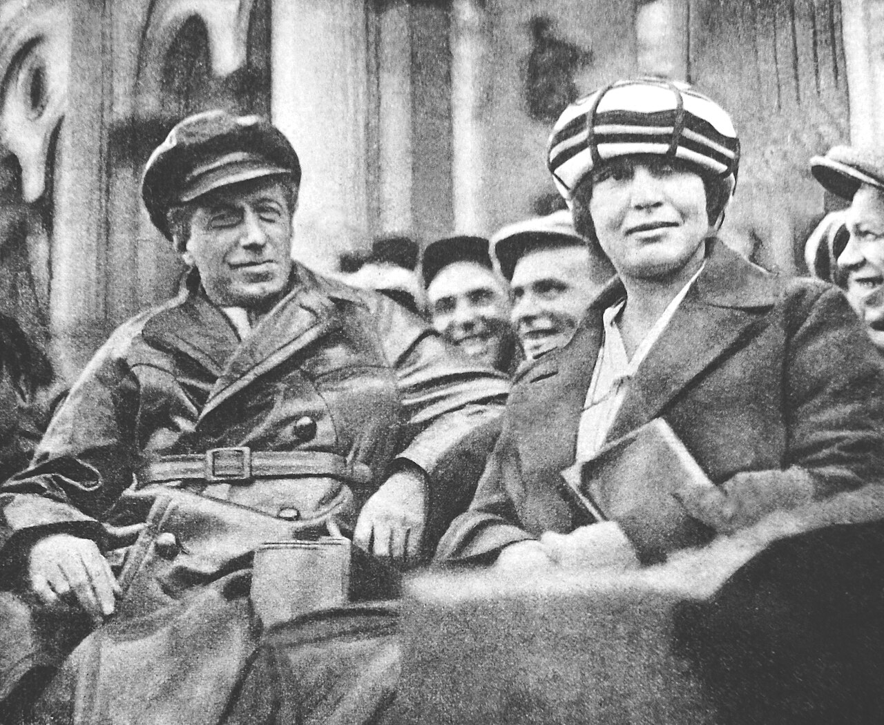 Vsevolod Meyerhold y la actriz Zinaida Reich en 1925